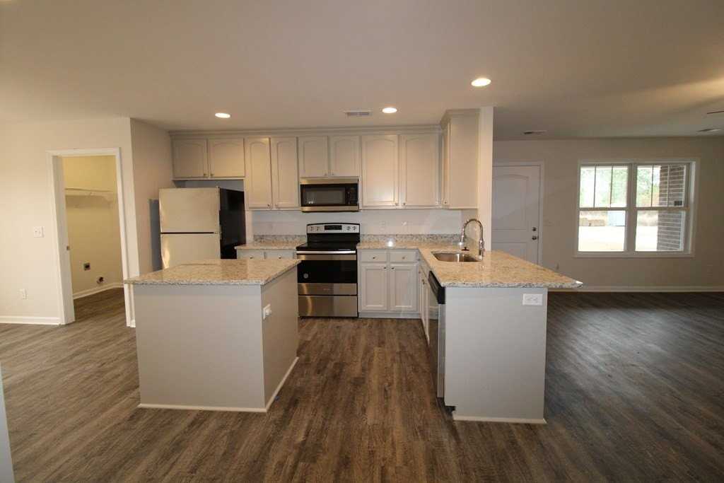 578 Brushwood Dr - Photo 6 of 24