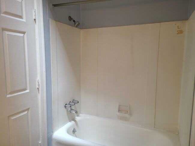 358 Huntley Rd #2 - Photo 4 of 11