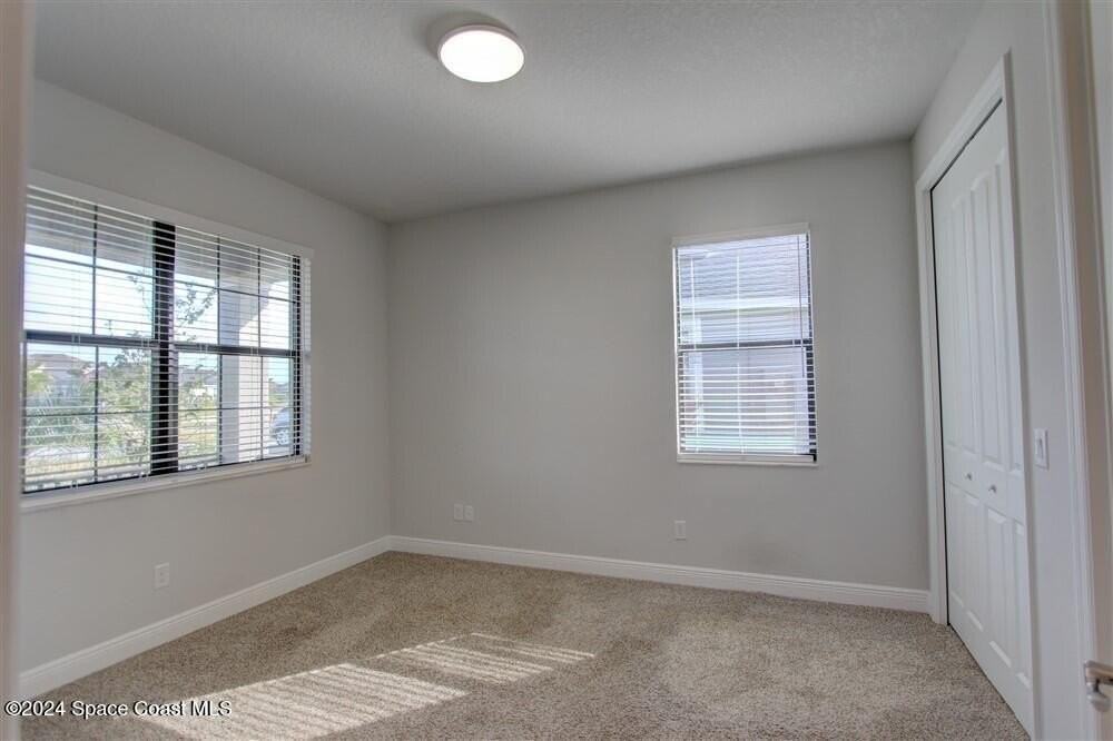 3267 Addison Dr - Photo 4 of 37