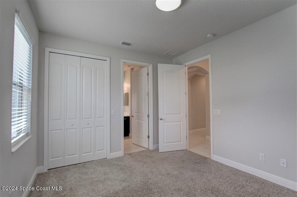 3267 Addison Dr - Photo 5 of 37
