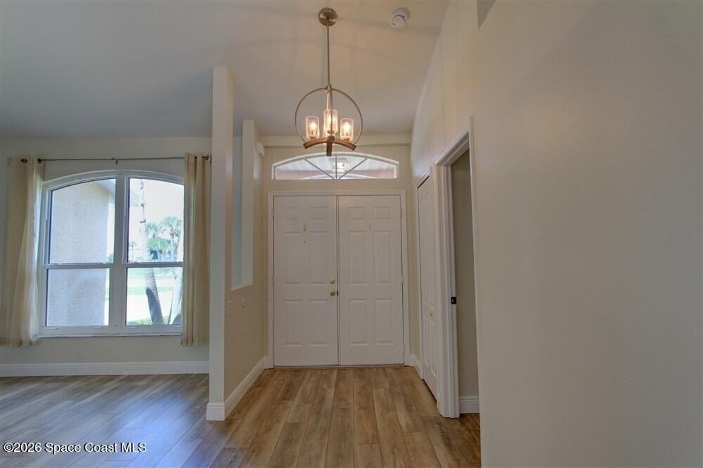 1899 Crane Creek Blvd - Photo 3 of 34