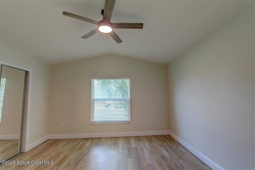 1899 Crane Creek Blvd - Photo 7 of 34