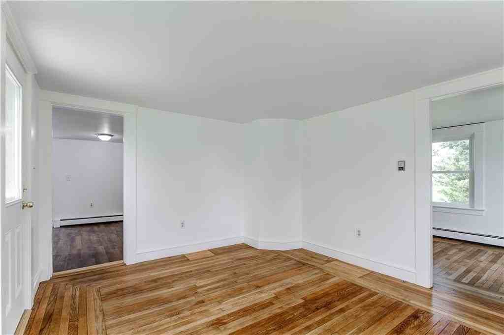 44 Paquins Ln - Photo 5 of 17