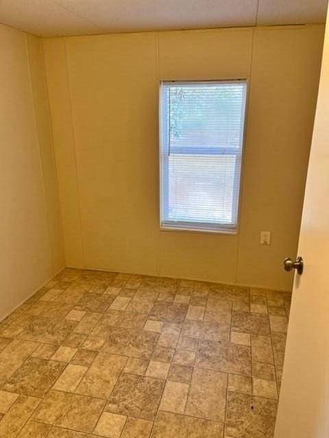 7587 Old Saint Augustine Rd - Photo 6 of 7
