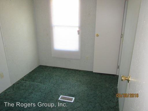 3521 Jacksontown Rd - Photo 3 of 5