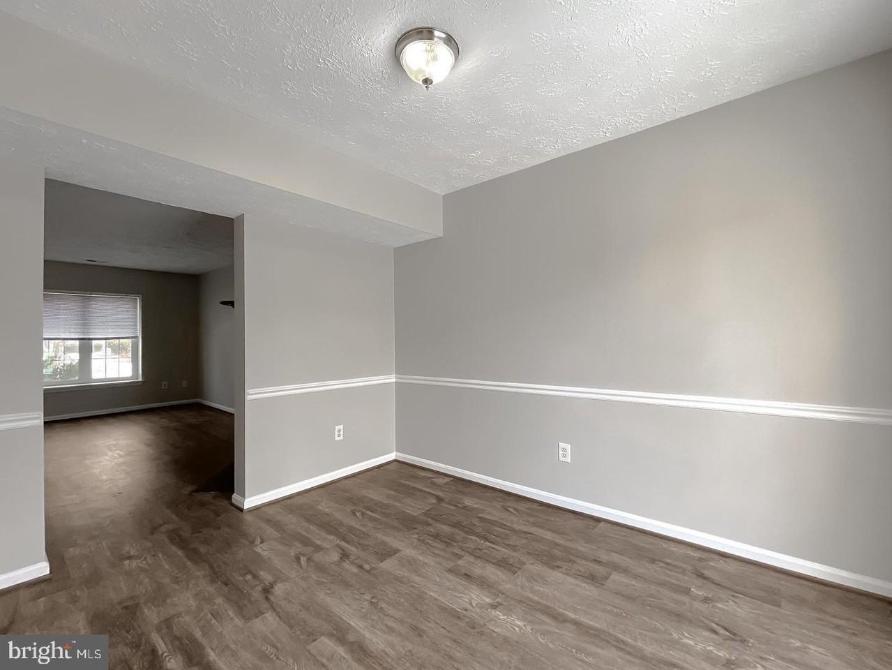 4232 Drake Ct - Photo 6 of 23