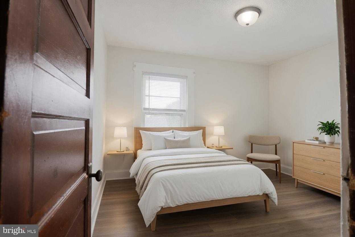 714 Revolution St - Photo 4 of 4