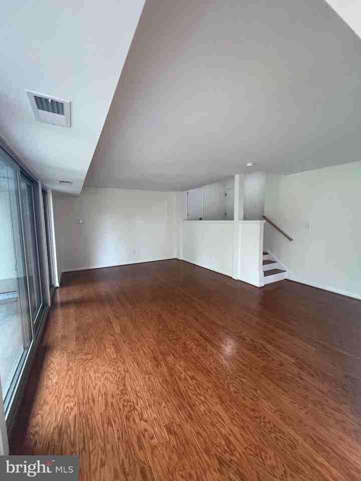 2515 Baltimore Rd #2515-4 - Photo 4 of 19