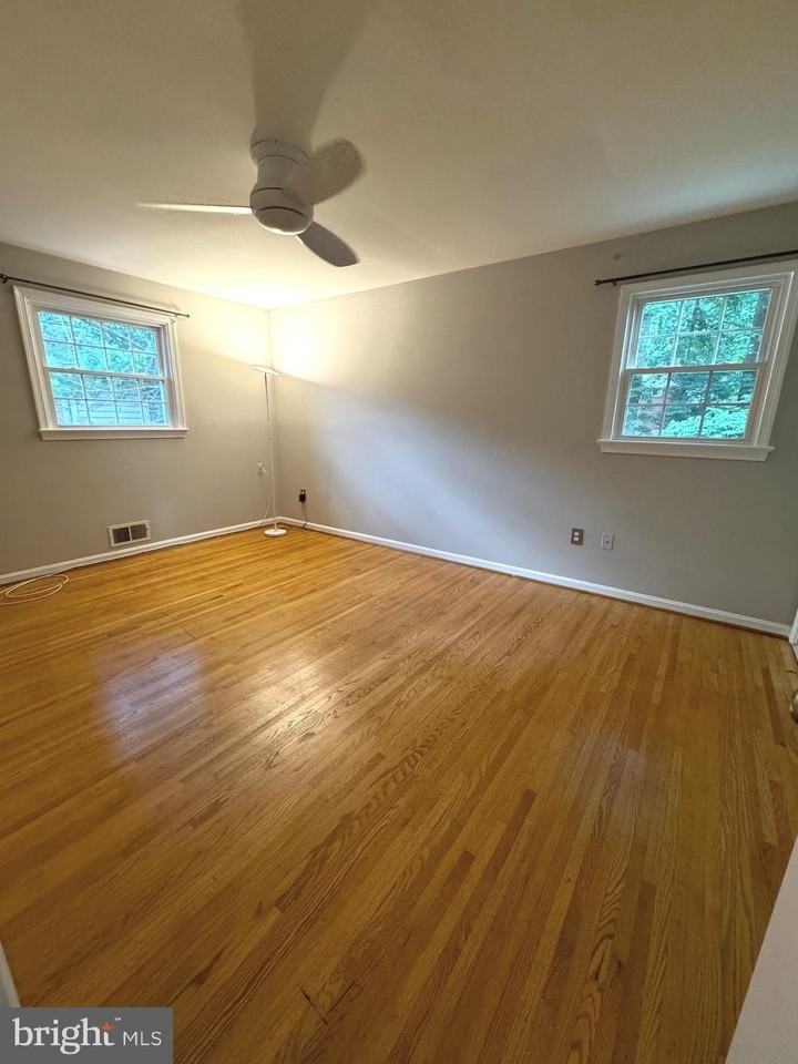 6602 Tusculum Rd - Photo 7 of 21