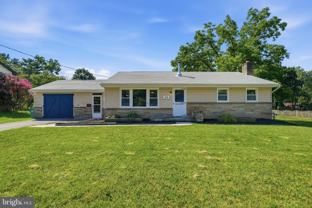 16 Ford Ave - Photo 1 of 1