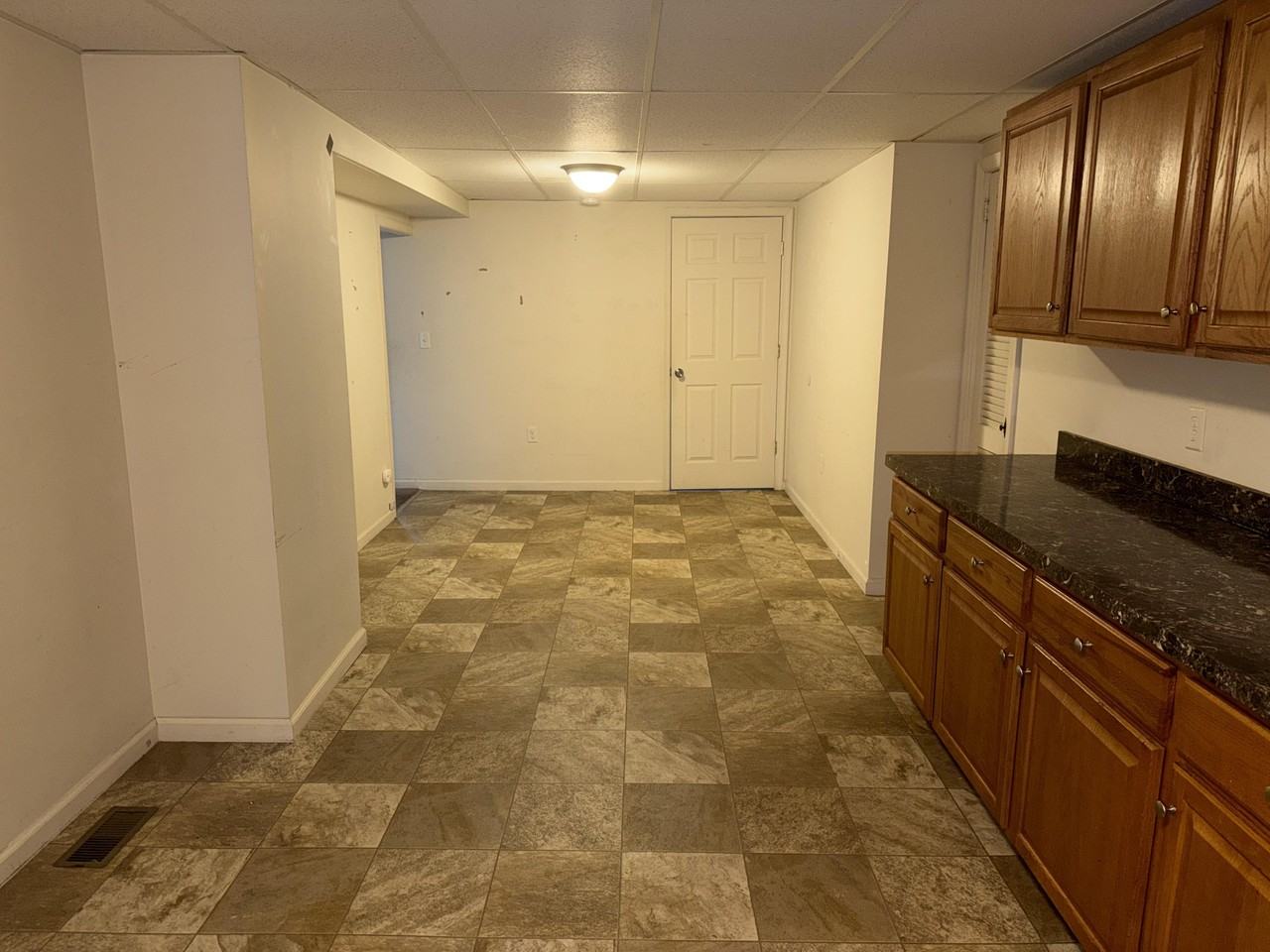 1082 Chambers St #1 - Photo 6 of 14