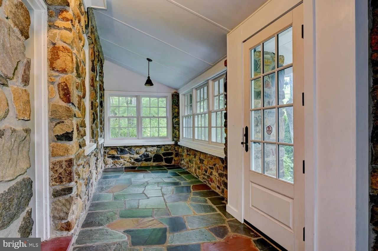 353 Cherry Hill Rd - Photo 6 of 40