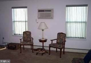 304 Walnut Court Way - Photo 5 of 9