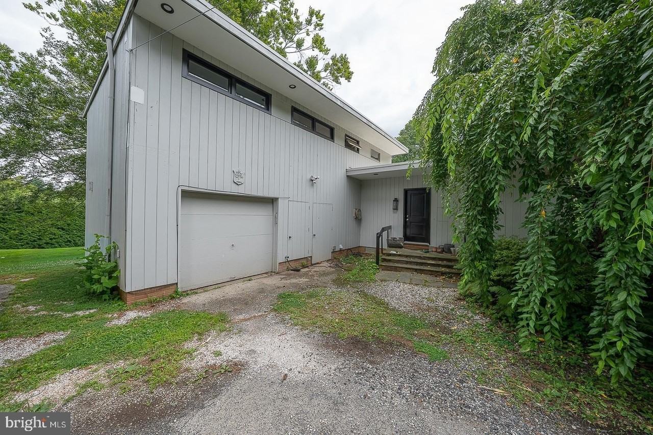 701 Mount Pleasant Rd - Photo 3 of 50