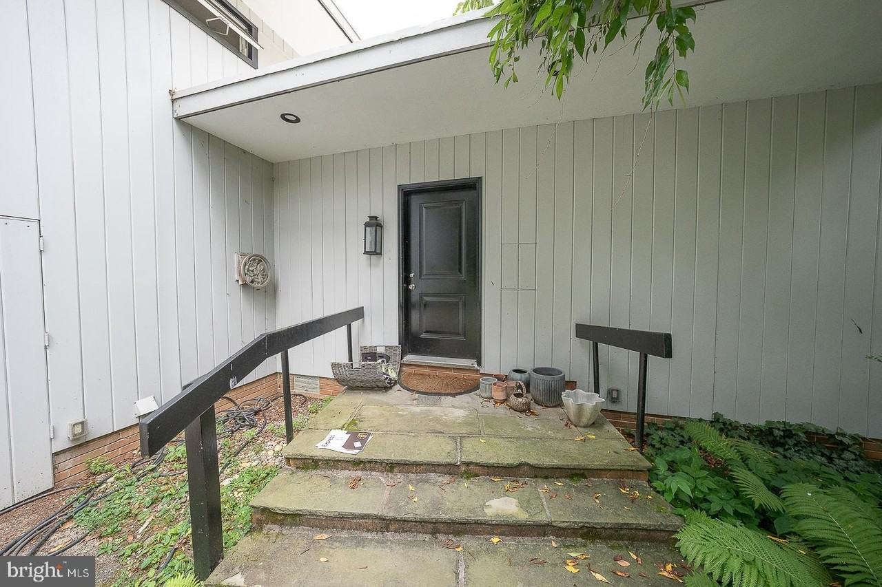 701 Mount Pleasant Rd - Photo 4 of 50