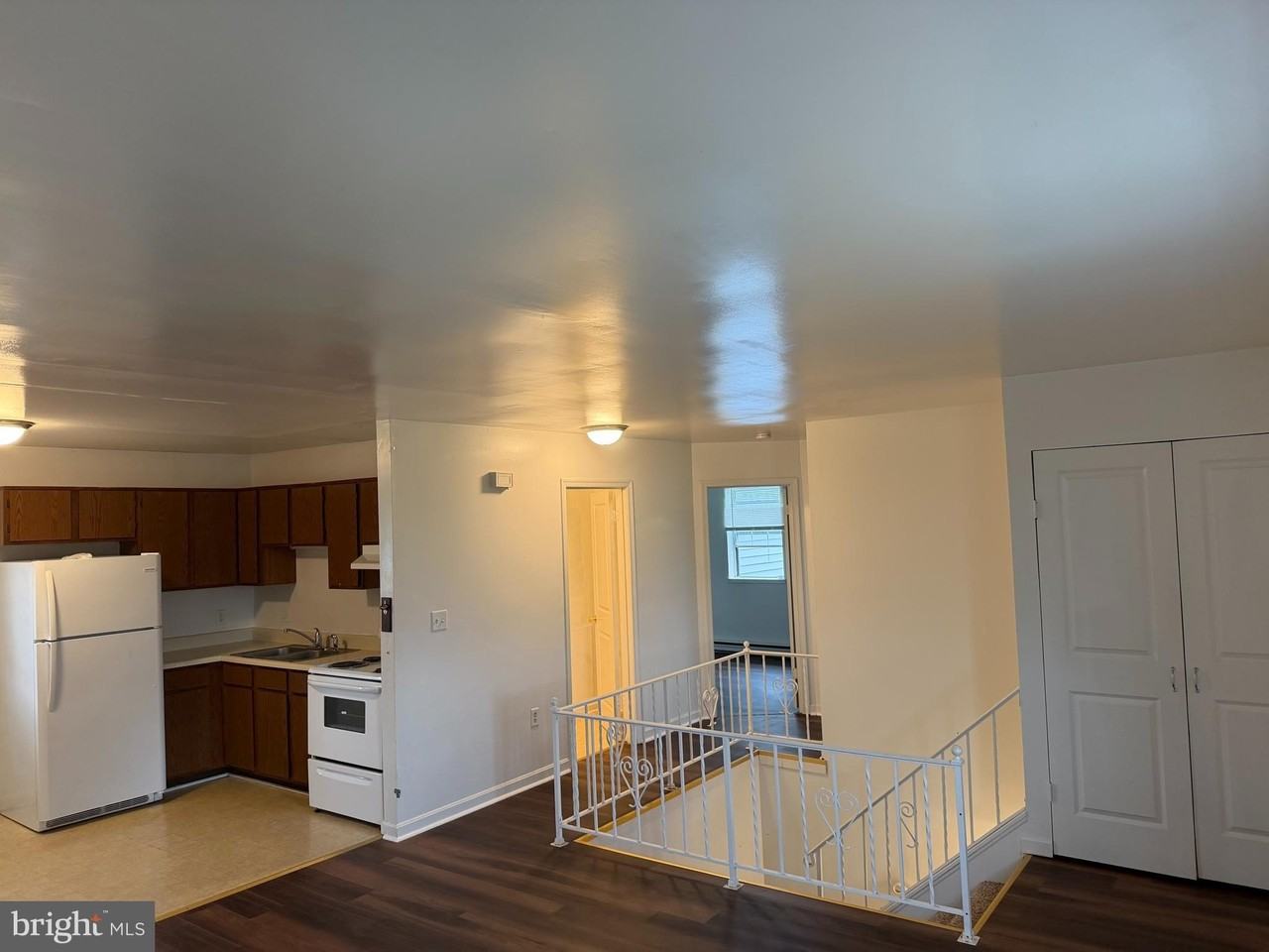 3723A Tiffany Dr - Photo 2 of 13