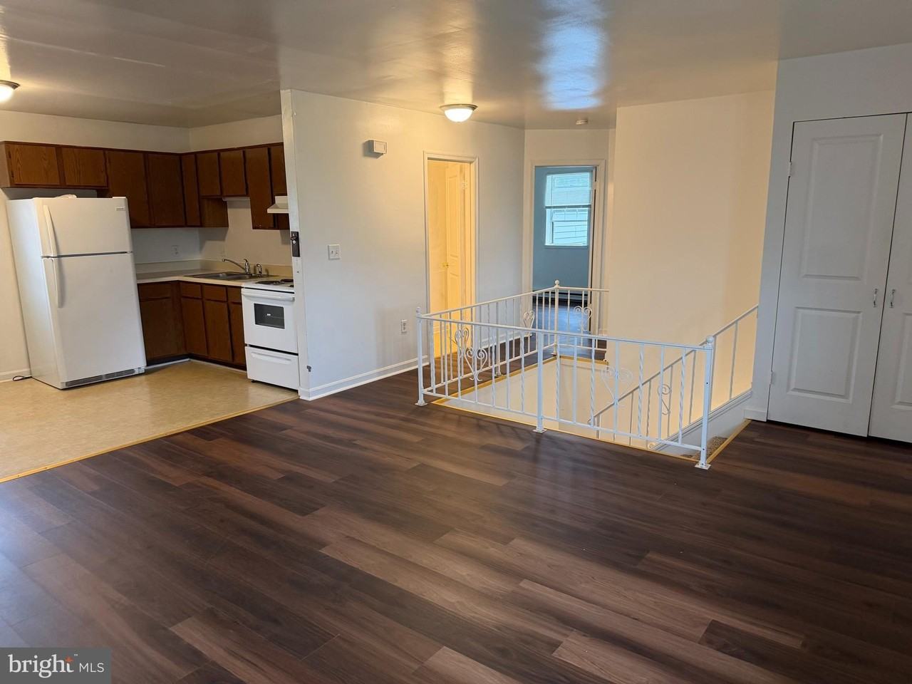 3723A Tiffany Dr - Photo 3 of 13