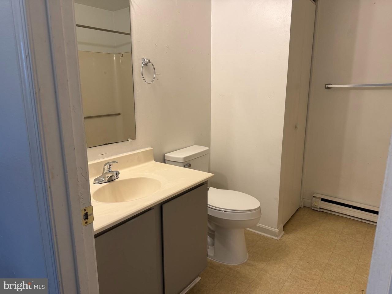 3723A Tiffany Dr - Photo 6 of 13