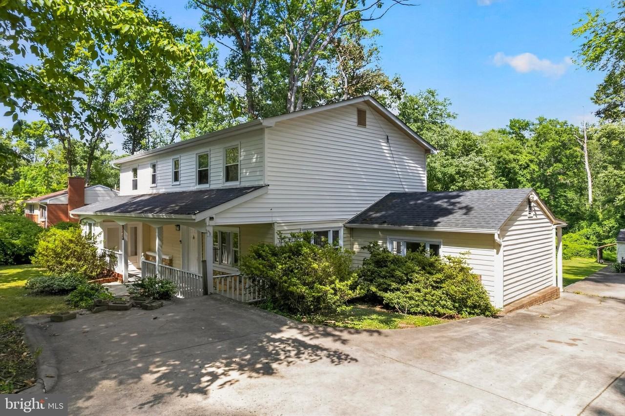 5129 Chowan Ave - Photo 3 of 50