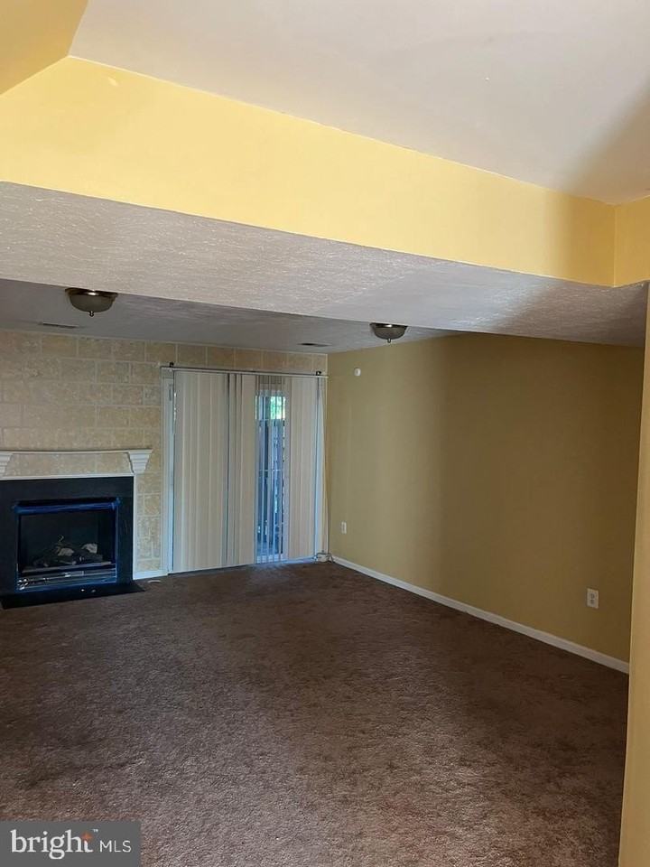 13345 Misty Dawn Dr - Photo 4 of 15