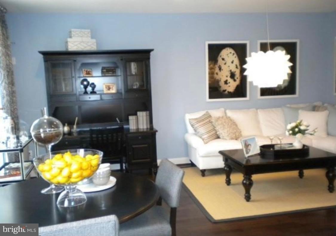 300 Caldwell Ter Se - Photo 6 of 15