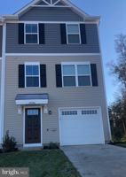 featured image of 2896 Farzi Cir