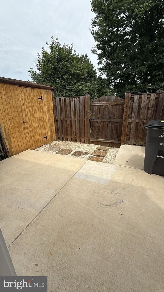 3368 Longbow Ct - Photo 4 of 19