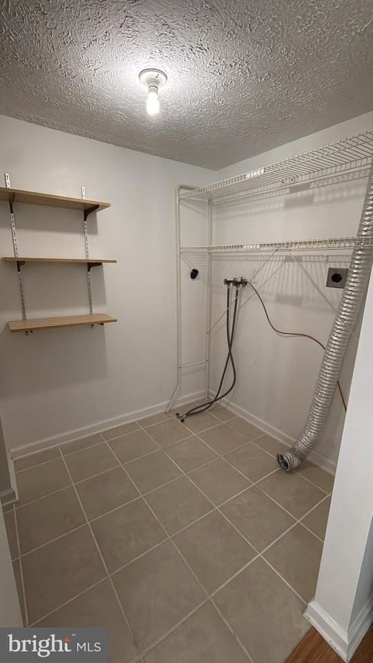 3368 Longbow Ct - Photo 6 of 19