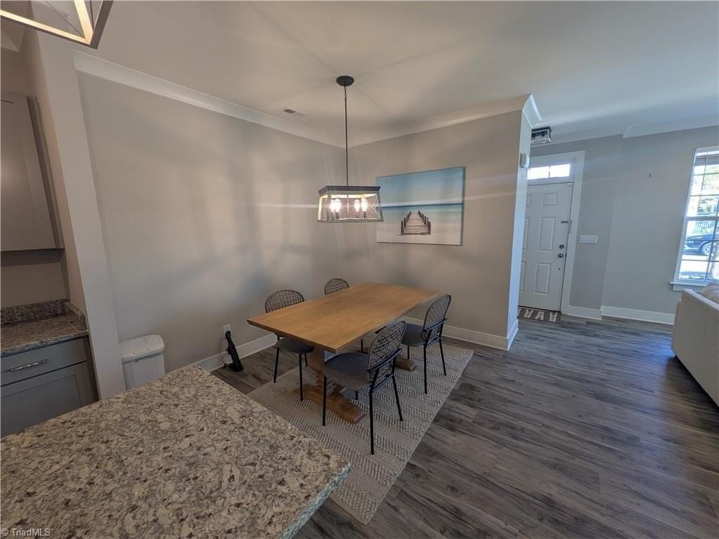 1445 Springvale Hill Dr - Photo 4 of 23