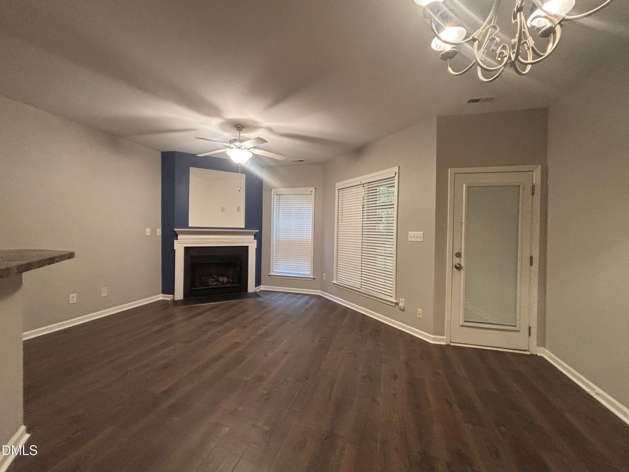 27 Great View Ct - Photo 5 of 43