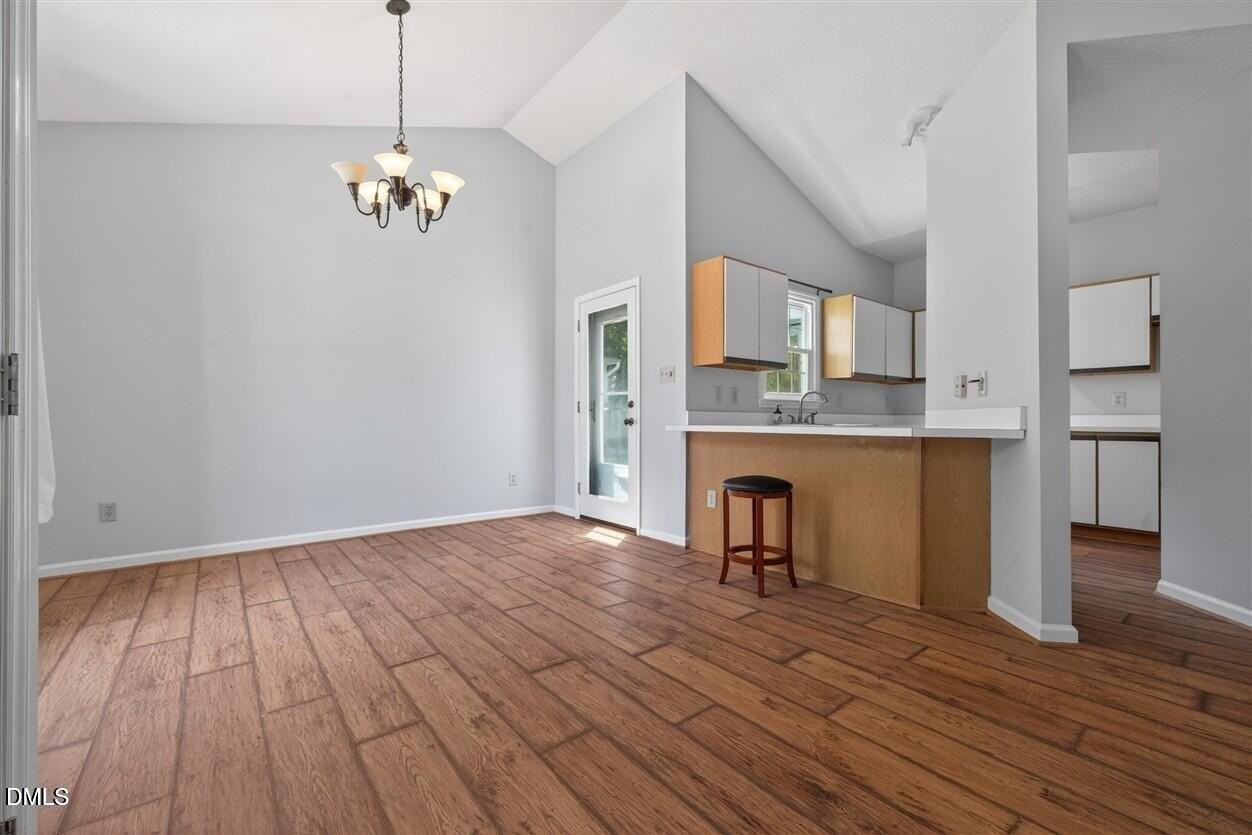 105 Ellsworth Pl - Photo 6 of 15
