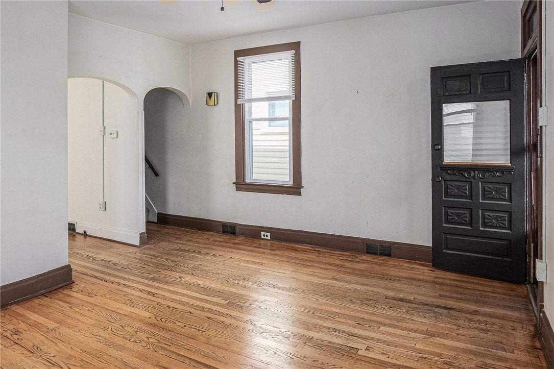4727 5th Ave - Photo 5 of 27