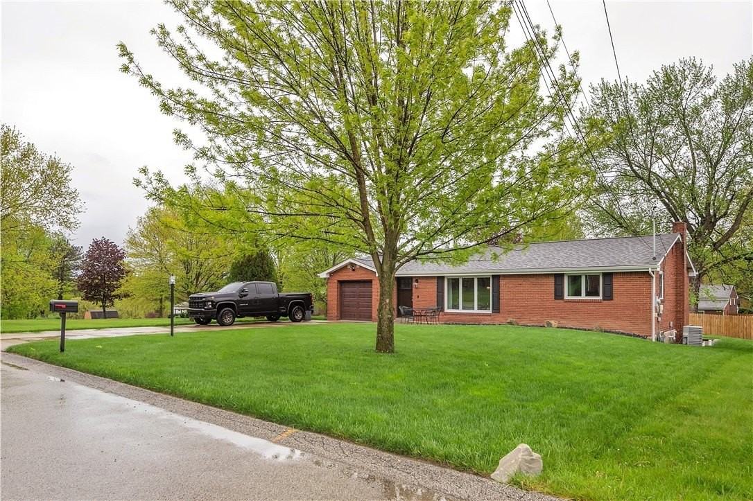 2412 Cathedral Dr - Photo 3 of 27