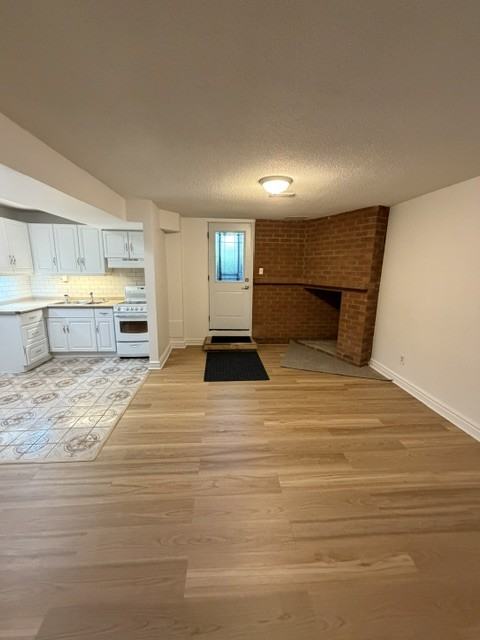 20 Bush Drive - Photo 2 of 14