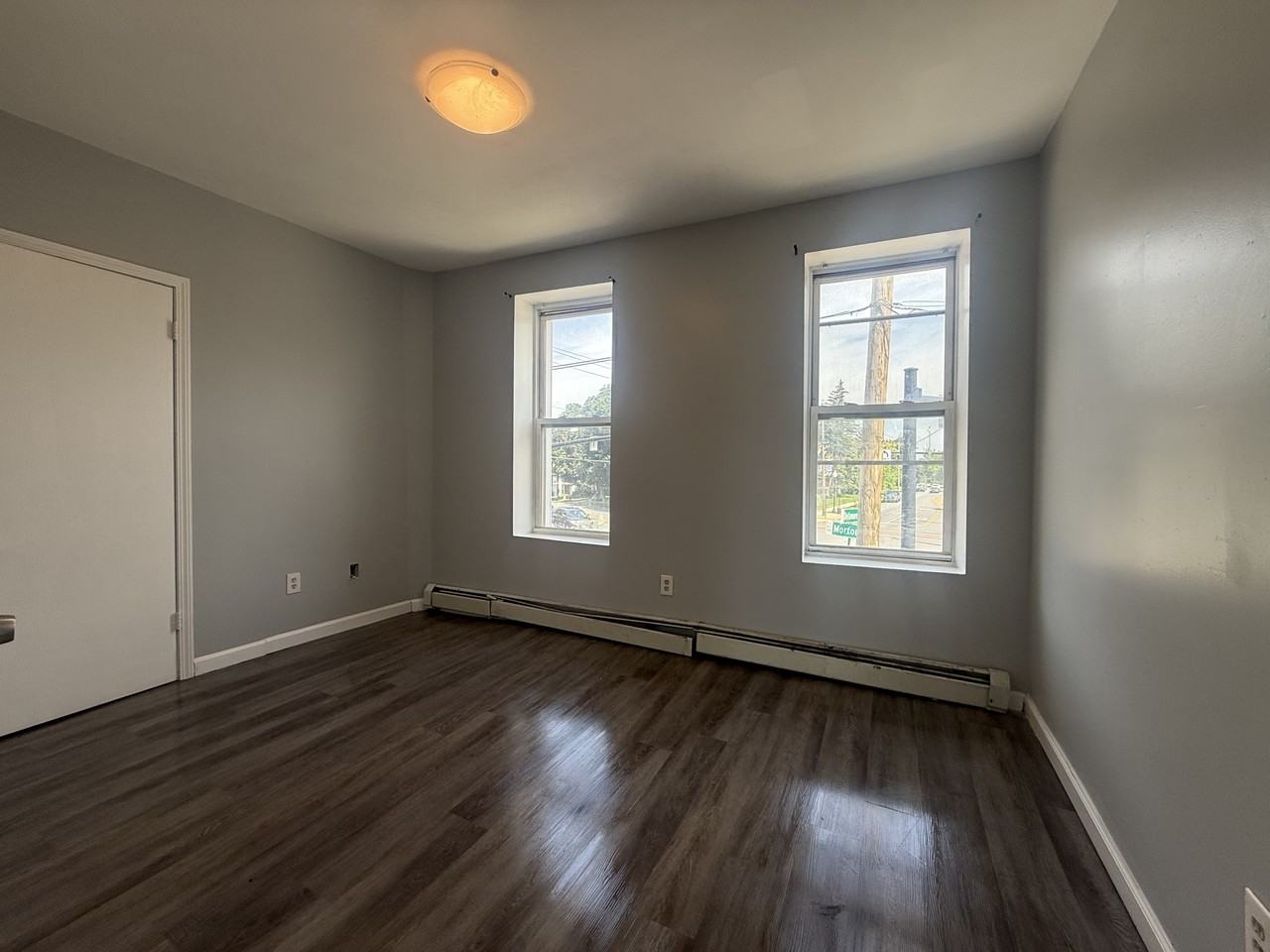 300 Morton Ave #2 - Photo 5 of 8