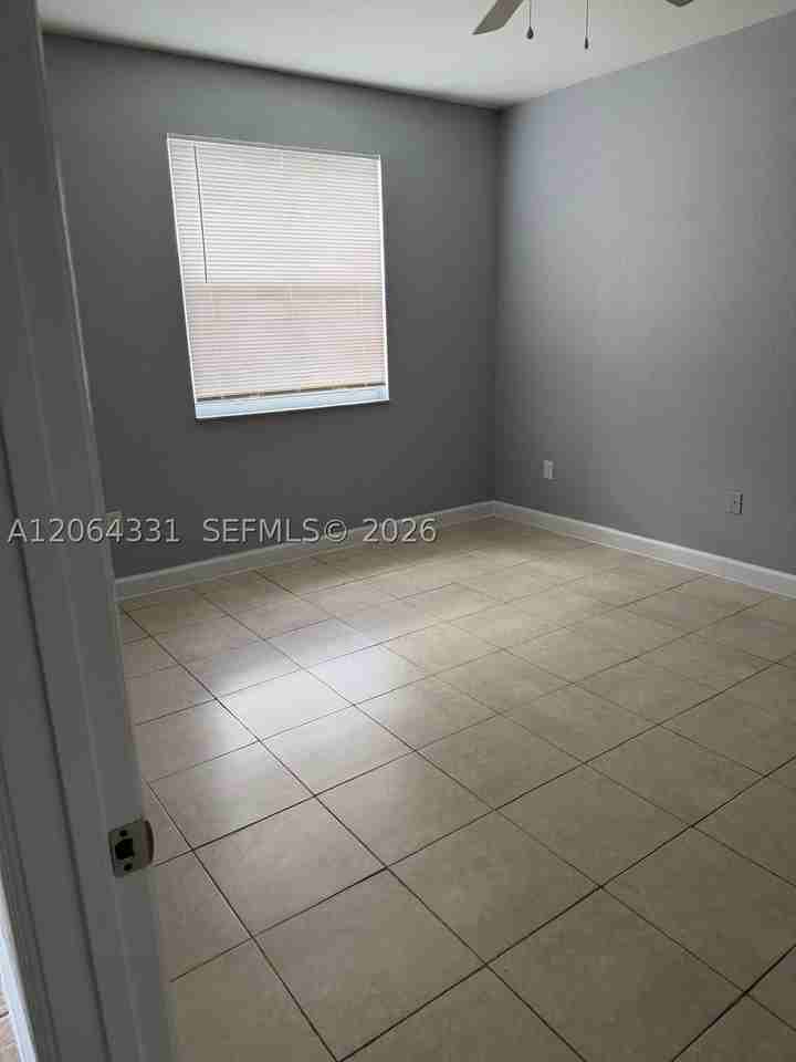 2903 Se 17th Ave #110 - Photo 2 of 14