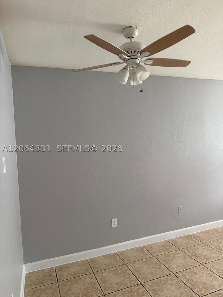 2903 Se 17th Ave #110 - Photo 6 of 14
