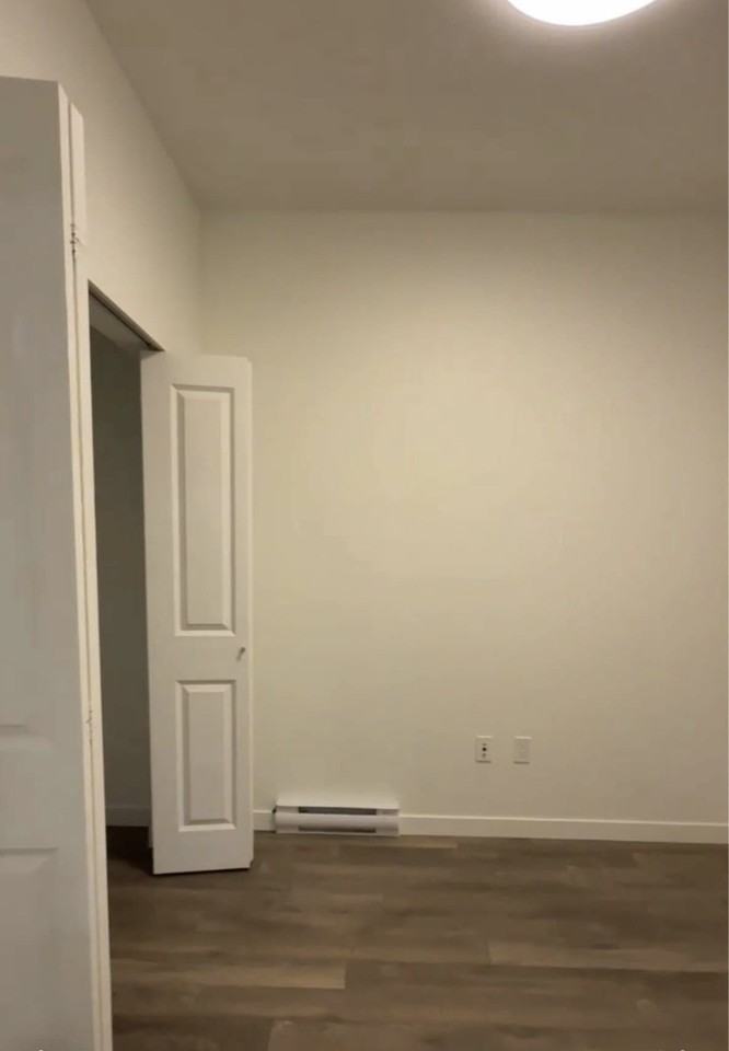 13623 81A Ave - Photo 7 of 20