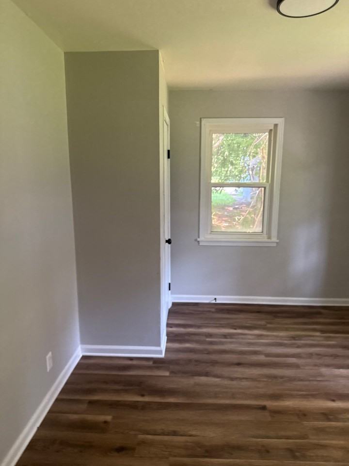 920N N Monroe Ave #1 - Photo 2 of 10