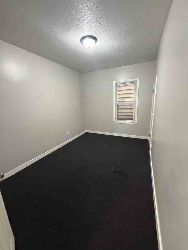 346 Sawyer St Apt 1n #1N - Photo 4 of 6