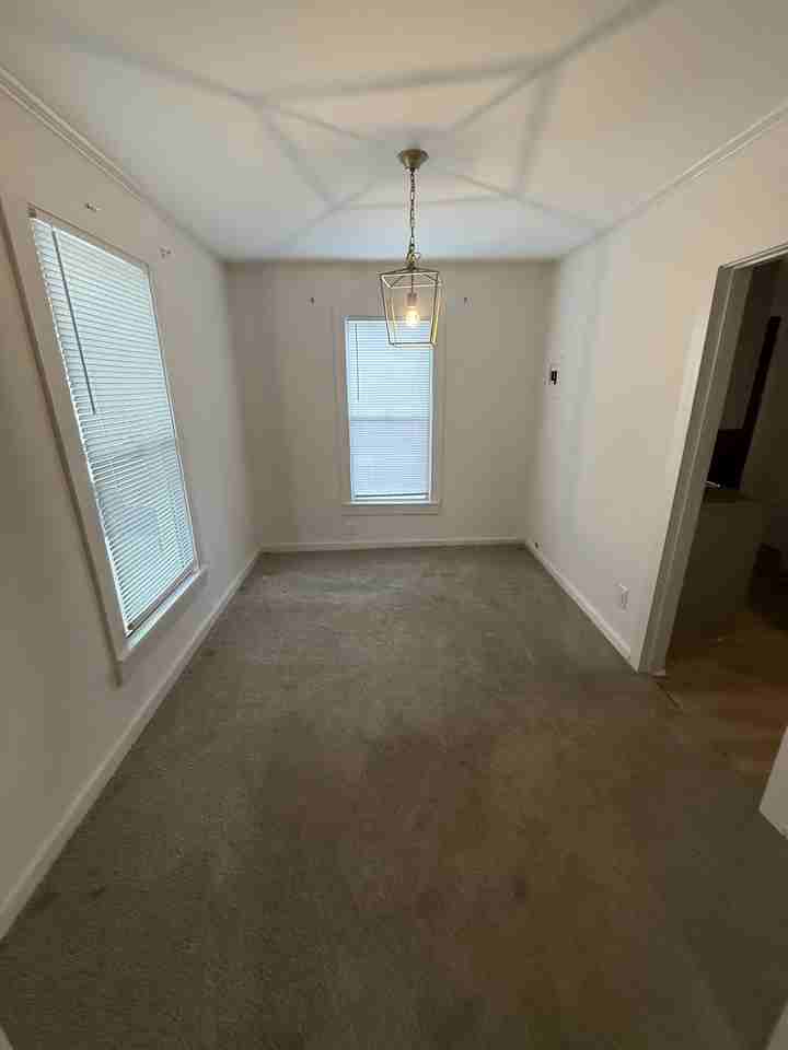 1090 Fountain St #1 - Photo 5 of 8