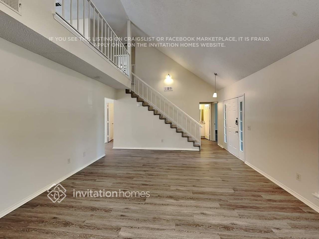 2107 Stonegate Dr - Photo 4 of 20