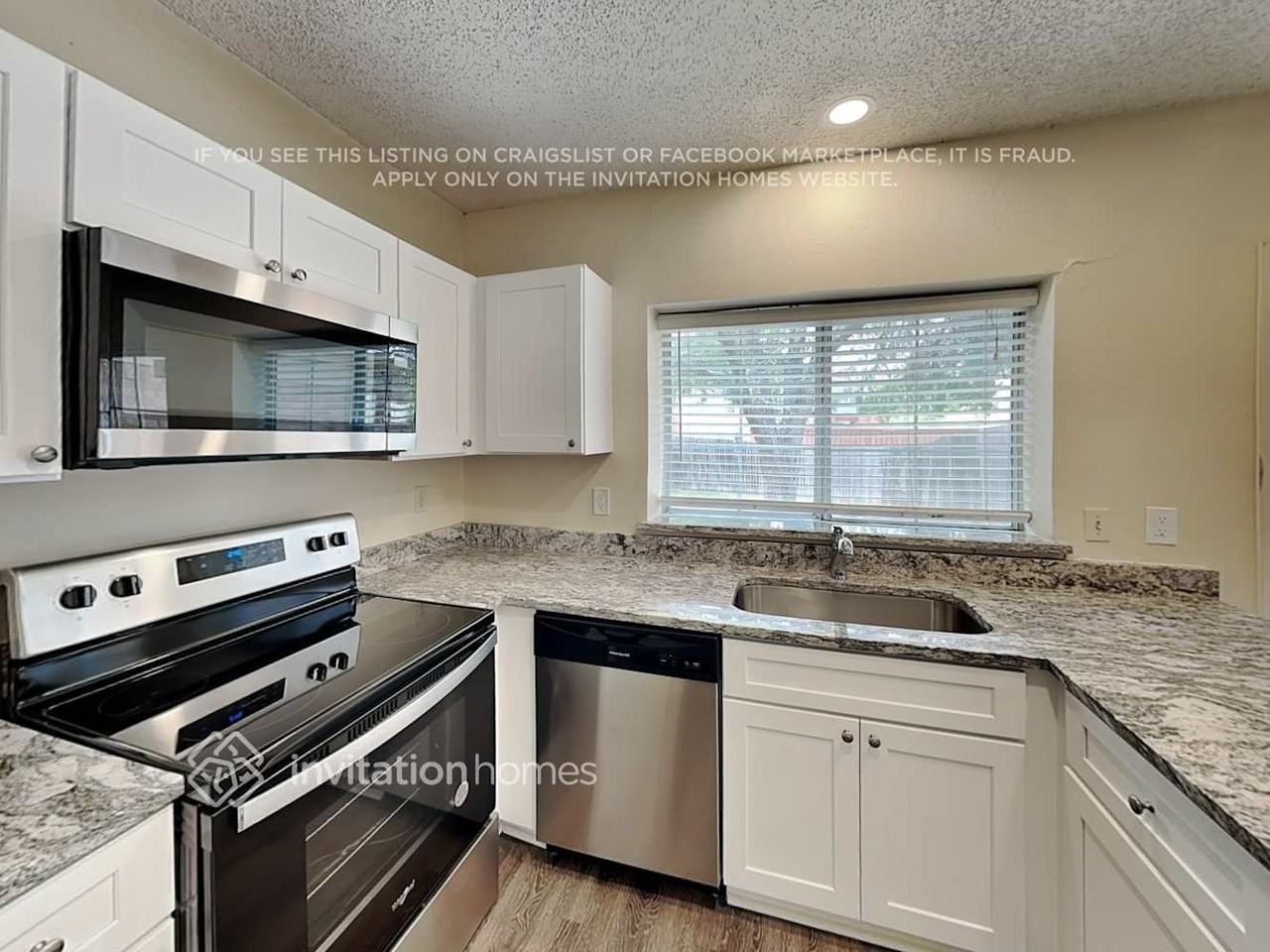 2107 Stonegate Dr - Photo 7 of 19