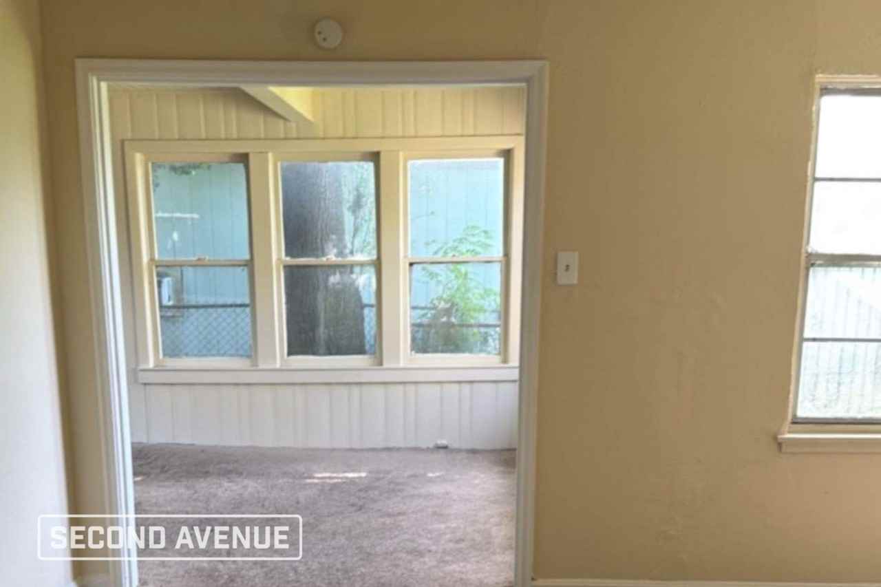 6648 Linden St - Photo 4 of 12