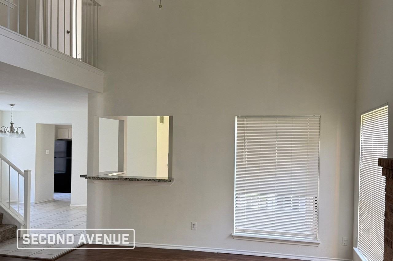 1238 Berrystone Trl - Photo 2 of 16