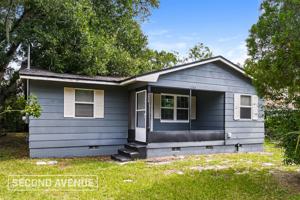 featured image of 1743 E 27th St