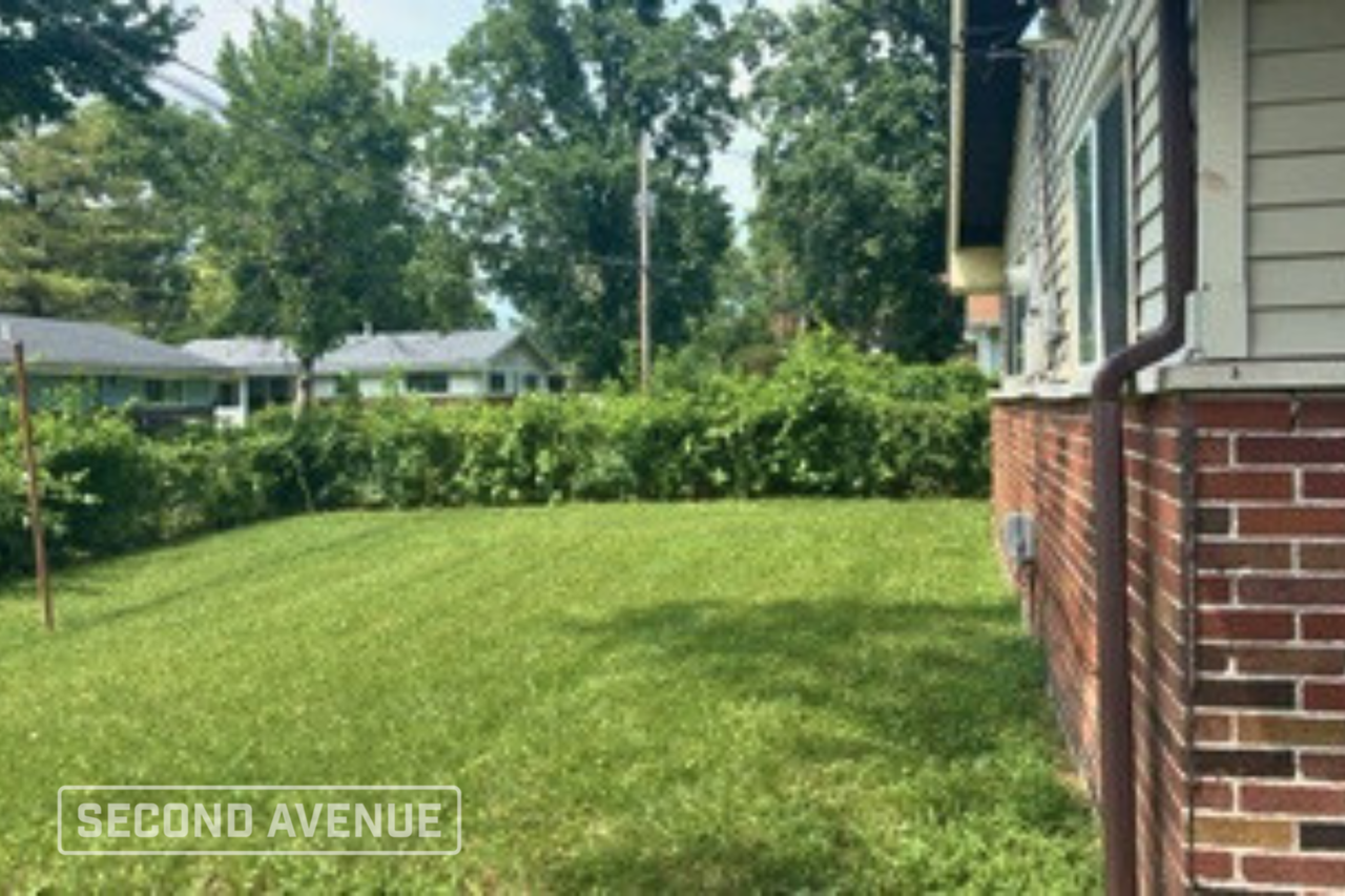 9709 Duke Dr - Photo 4 of 7