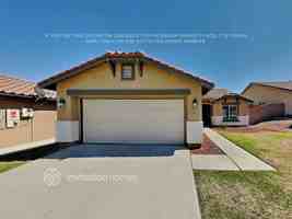 featured image of 25375 Mountain Springs St