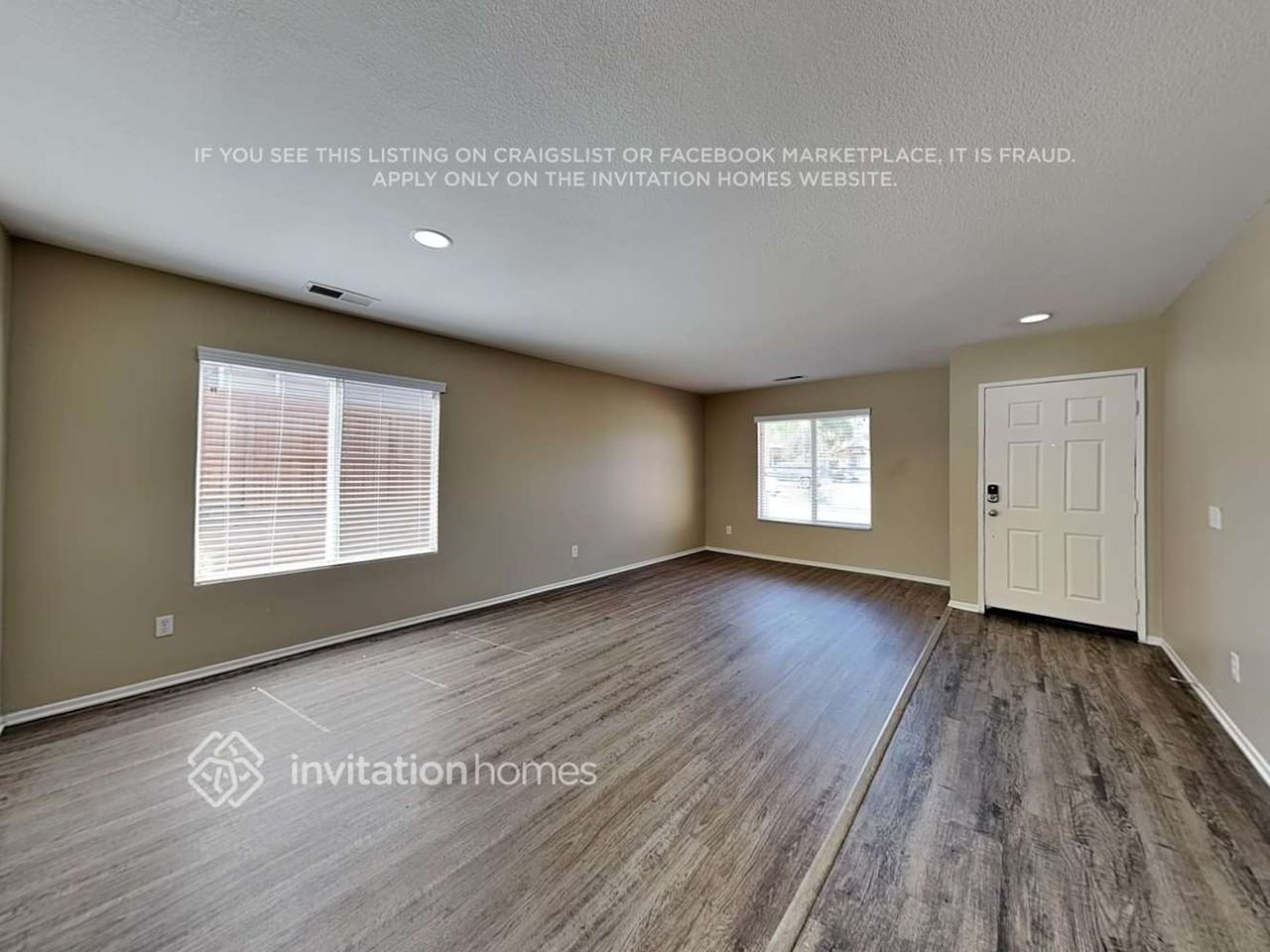 25375 Mountain Springs St - Photo 4 of 18