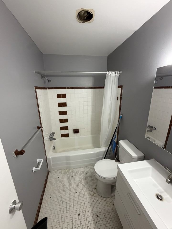 3151 Northwood Ave #19 - Photo 4 of 7